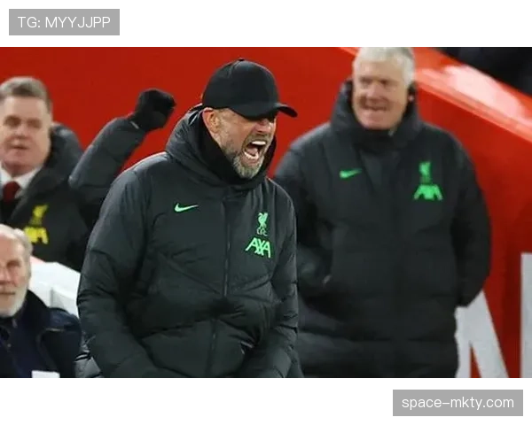 克洛普谈萨拉赫状态:他需要时间和空间来找回射门靴 克洛普谈萨拉赫状态:他需要时间和空间来找回射门靴